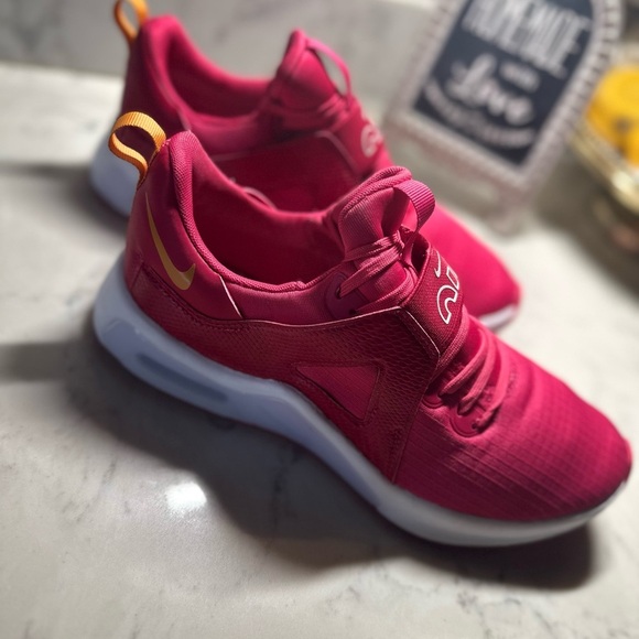 Nike Pink Athletic Shoes - Picture 2 of 10